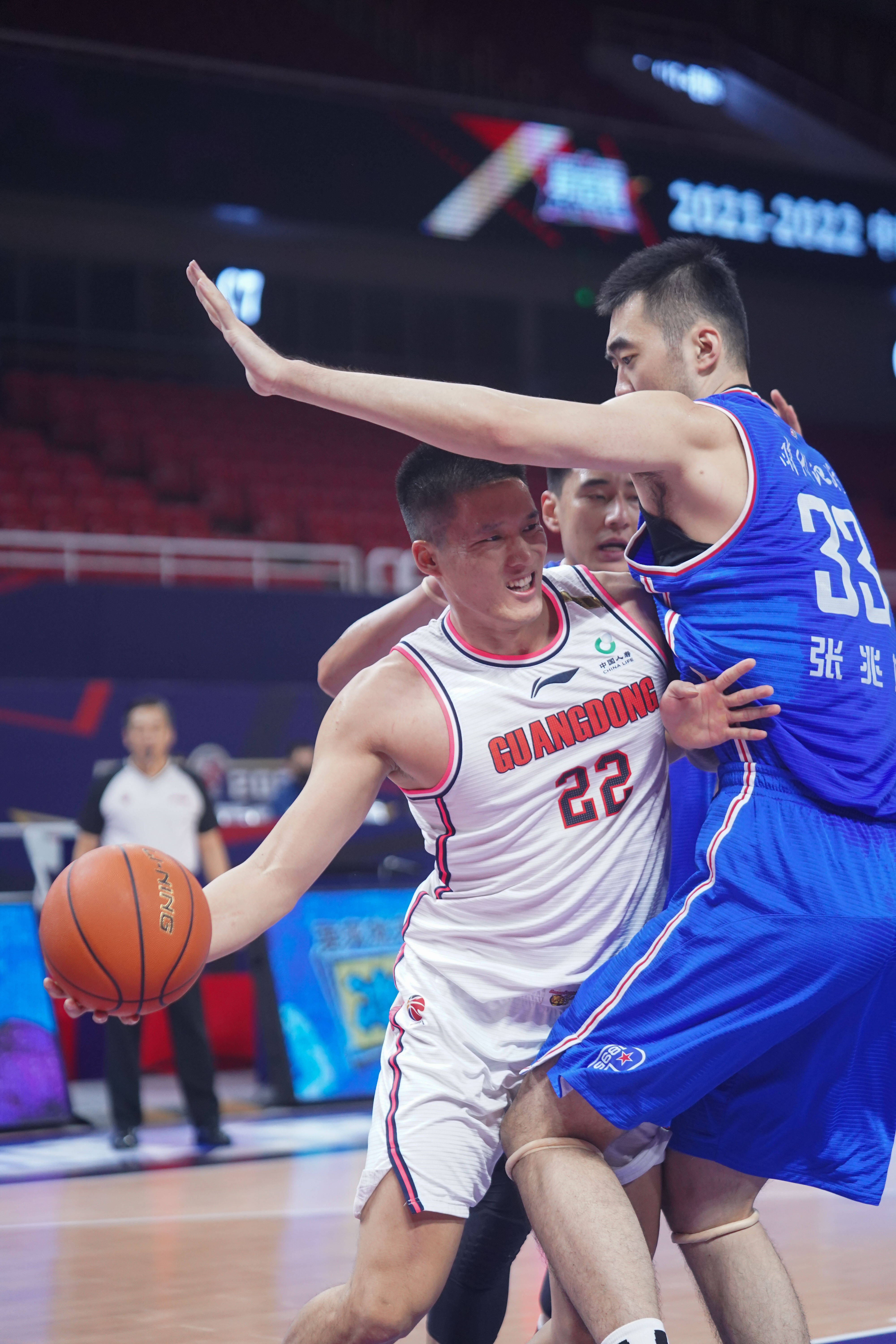 多伦多猛龙内部会议纪要流出：赛后门线救险，CBA季后赛使命明确，训练强度明显提升(2019猛龙vs76人录像回放)