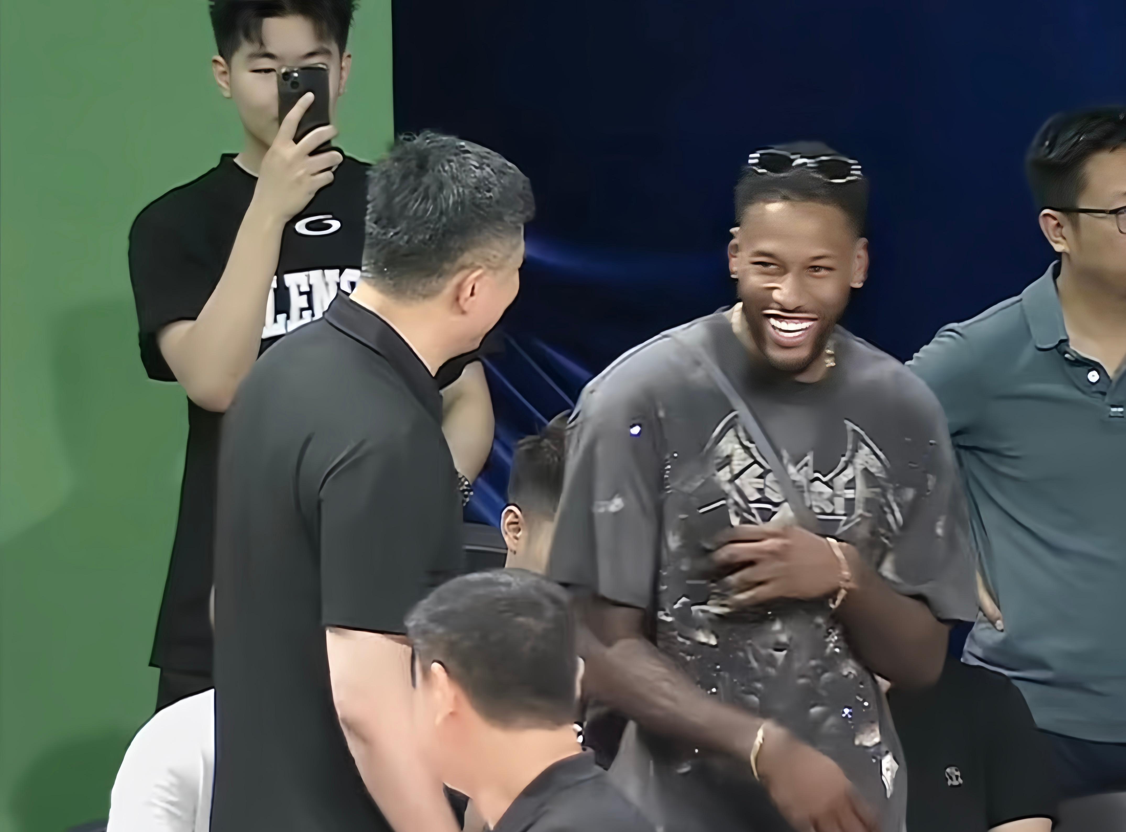 转折点！犹他爵士豪取连胜，CBA常规赛冲刺阶段攻防权衡，目标明确，赛程密集仍需轮换的简单介绍